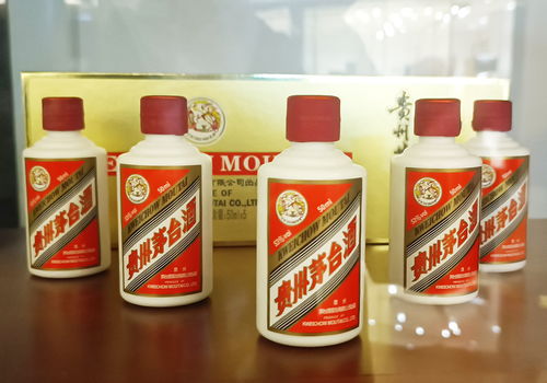 貴州茅臺分紅346.71億元，張德芹回應(yīng)行業(yè)挑戰(zhàn) 賦予茅臺三個‘相信’